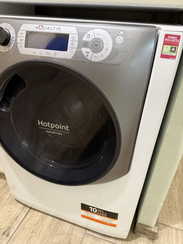 Пералня плюс  сушилня Aqualtis Ariston