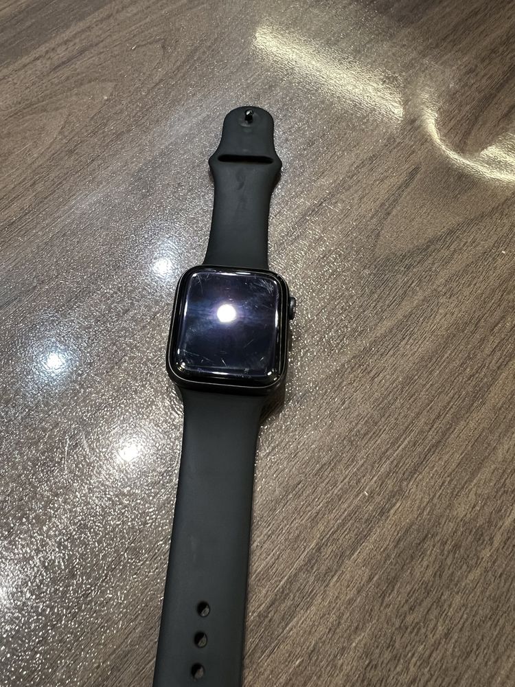 Продам Apple watch 6 44 mm Grey Black
