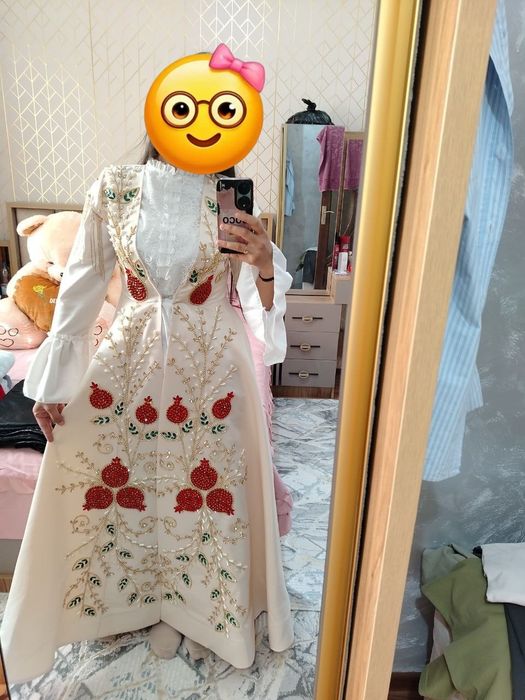 Ansambil sotiladi razmer 46 2mata kiyilgan 750mnga