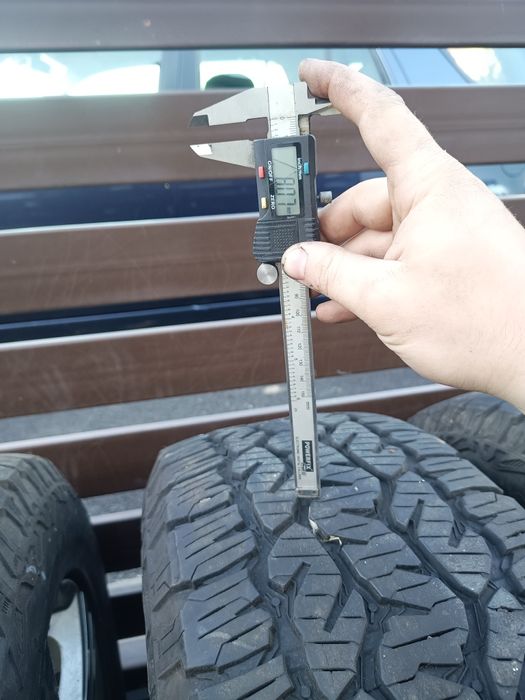 255/60r18  Matador Izzarda A/t2 + Jante DBV 8jx18, 5x112 ET 48