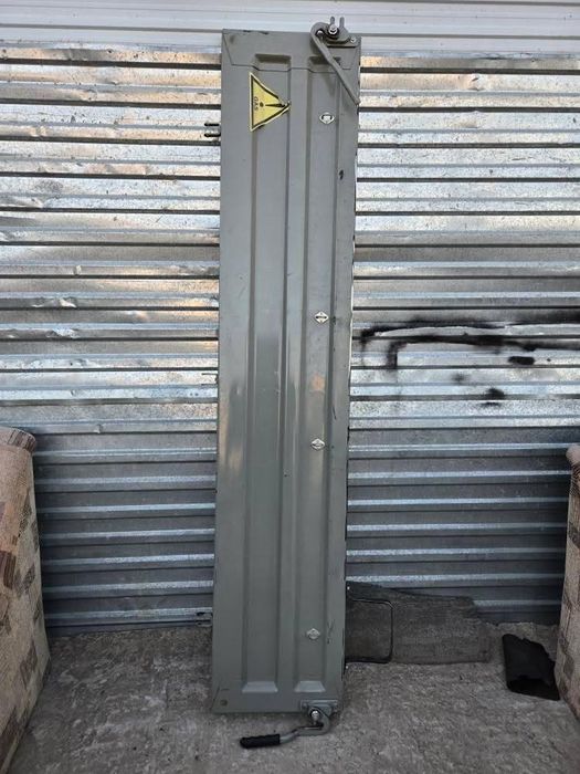 Продам крышку от газели