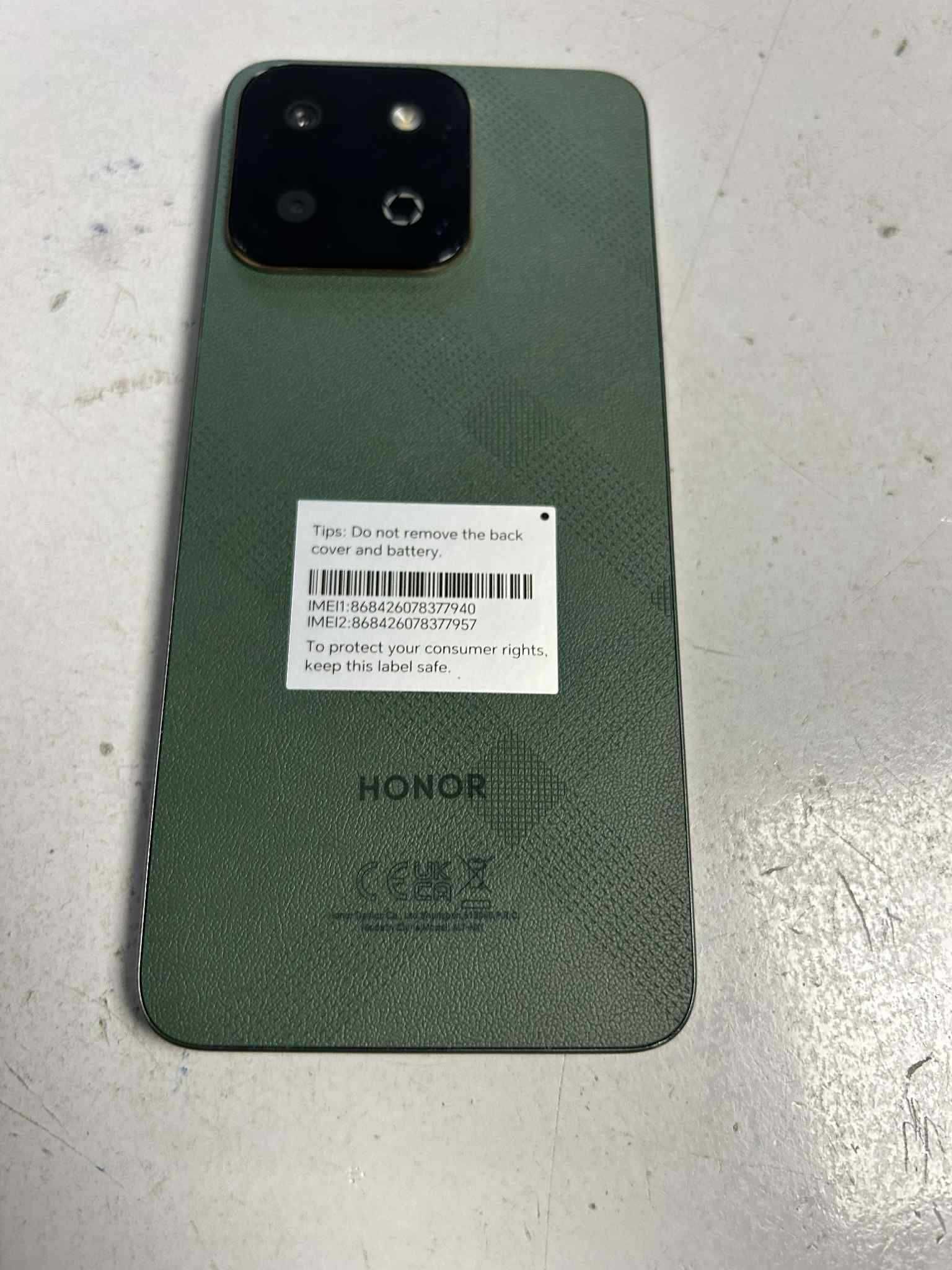 Honor      200           Smart