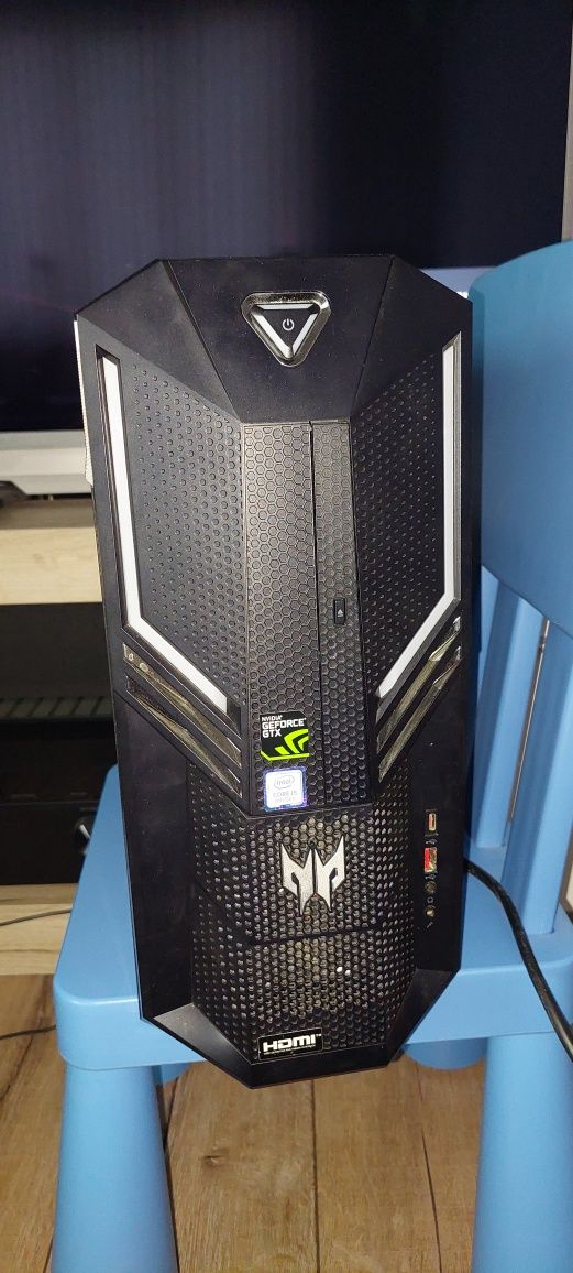 Геймърски Acer Predator Orion 3000 p03-600