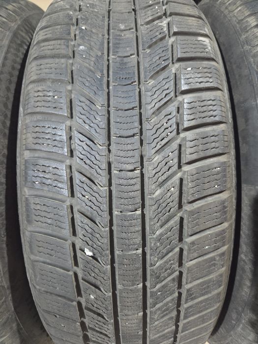 Set 4 anvelope SH iarna Continental 215/55/18 dot 2022