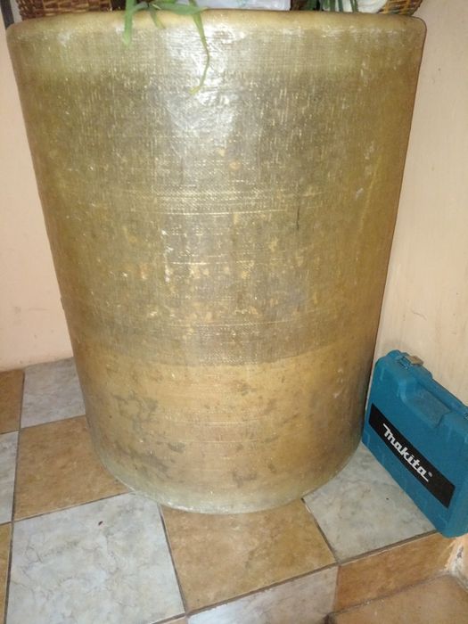 Vând butoi fibra sticla 500l