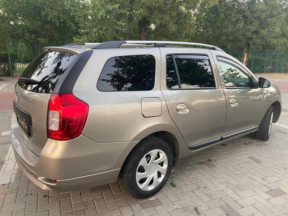Dacia Logan MCV Laureate 2015
