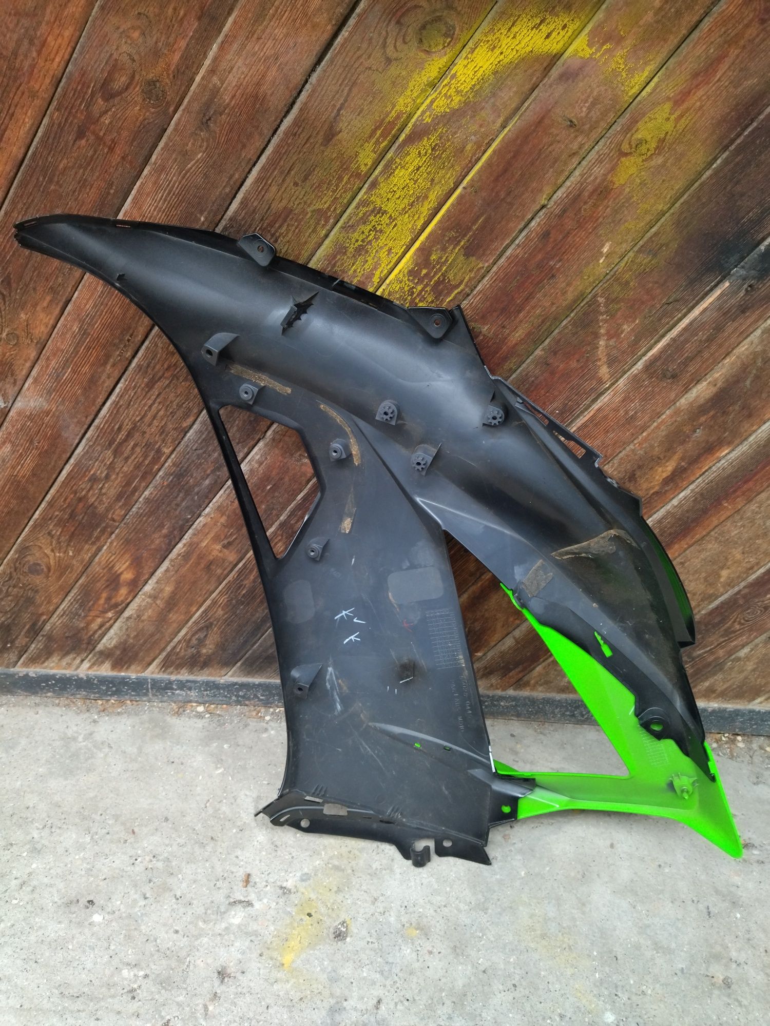 Kawasaki ZX6R  десен