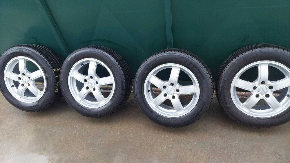 Гуми с джанти 225/55R16 за Mercedes-Benz