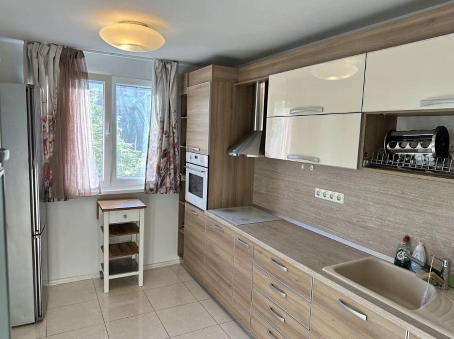 Дава се под наем Тристаен апартамент в София, Редута - 85 кв.м за 725 € - Снимка #2