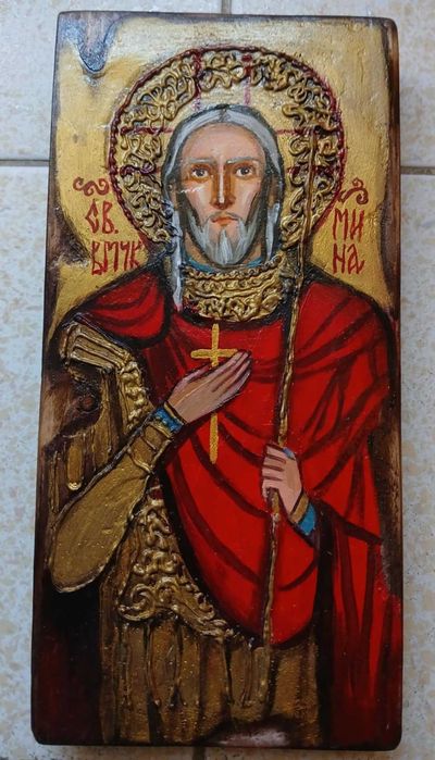 Картини и икони в помощ на бездомни животни