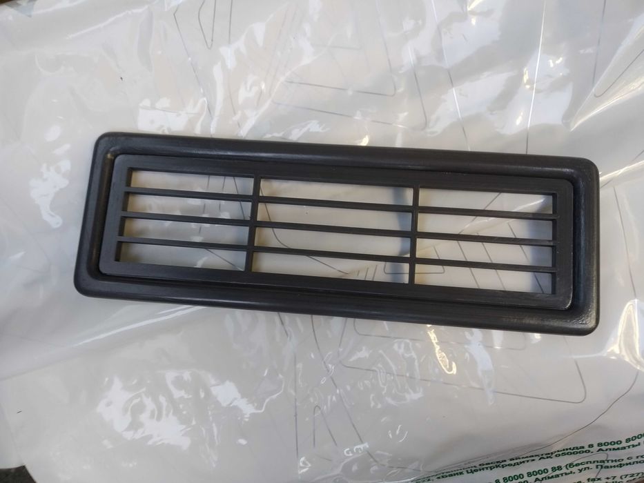 Решётка вентиляции салона на Прадо 71 78 (Prado 71 78)