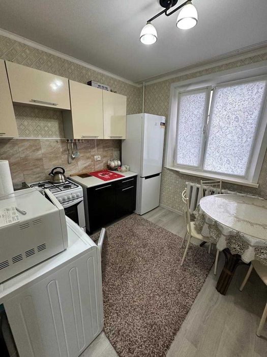 Продается 1 комнатная квартира в КЖБИ.