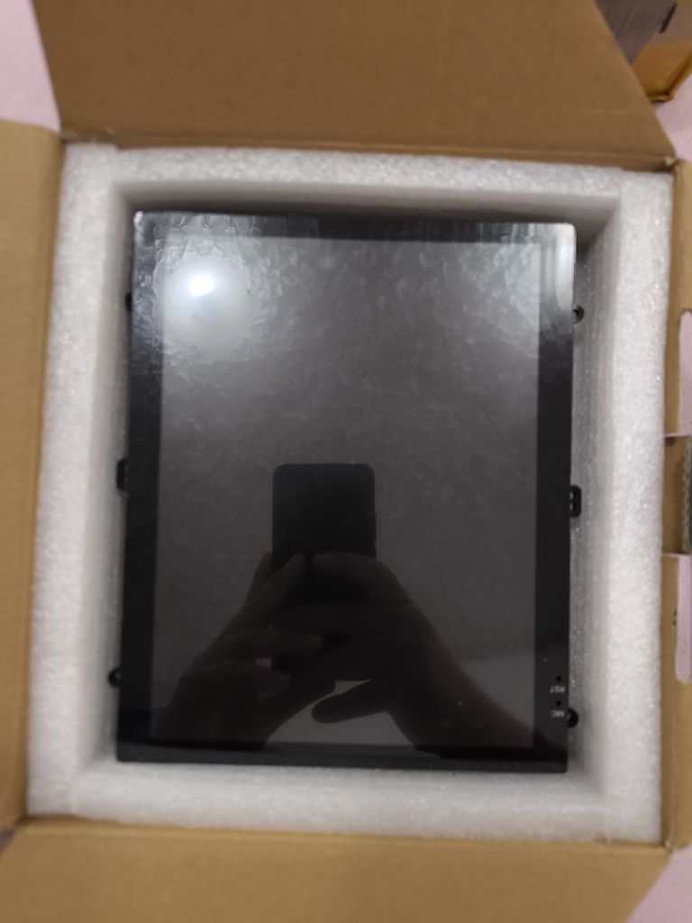 Универсална Android мултимедия 9.7" 2/32гб