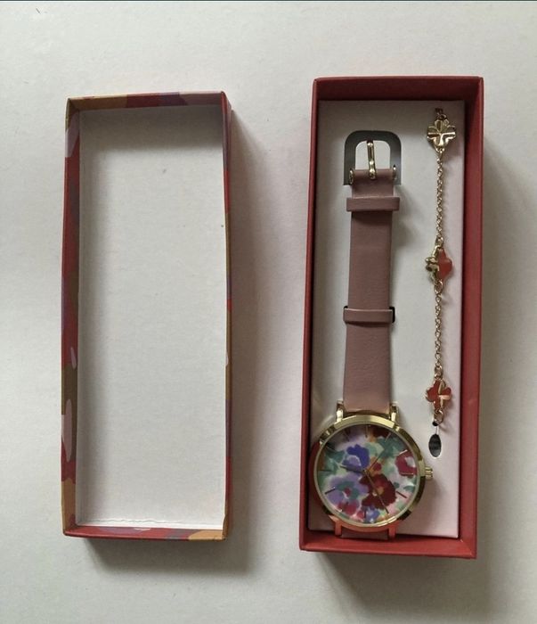 Ceas Fleur cu bratara inclusa Avon