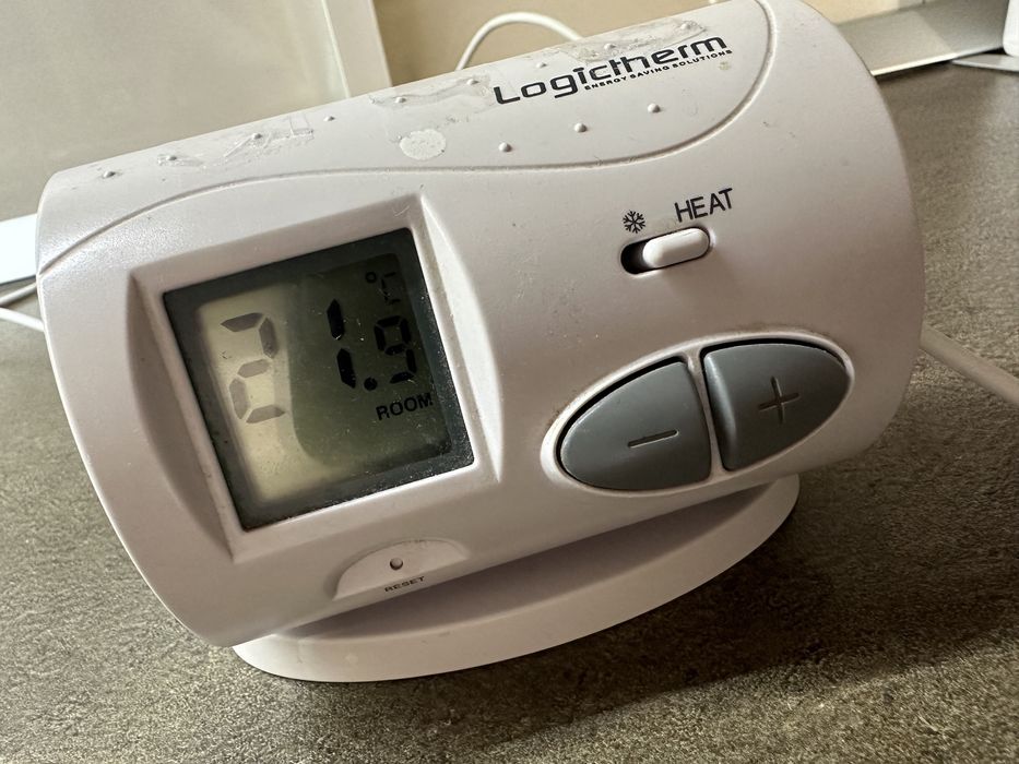 Vand termostat Logictherm C3RF in perfecta stare de functionare