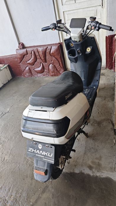 Elektron Sukuter sotiladi