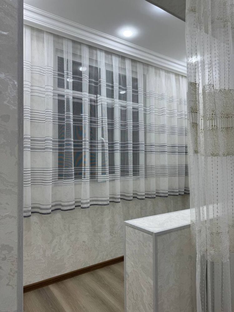 ID-240 феруза массив ! Продается квартира 1/3/4 балкон 1.5*3