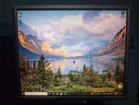 Монитор Acer AL1916, VGA кабел и HDMI адаптер