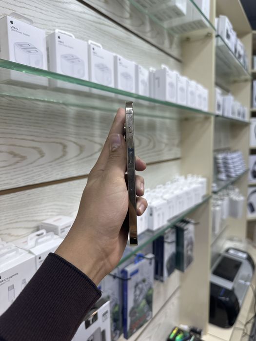 iPhone 13 pro gold rang