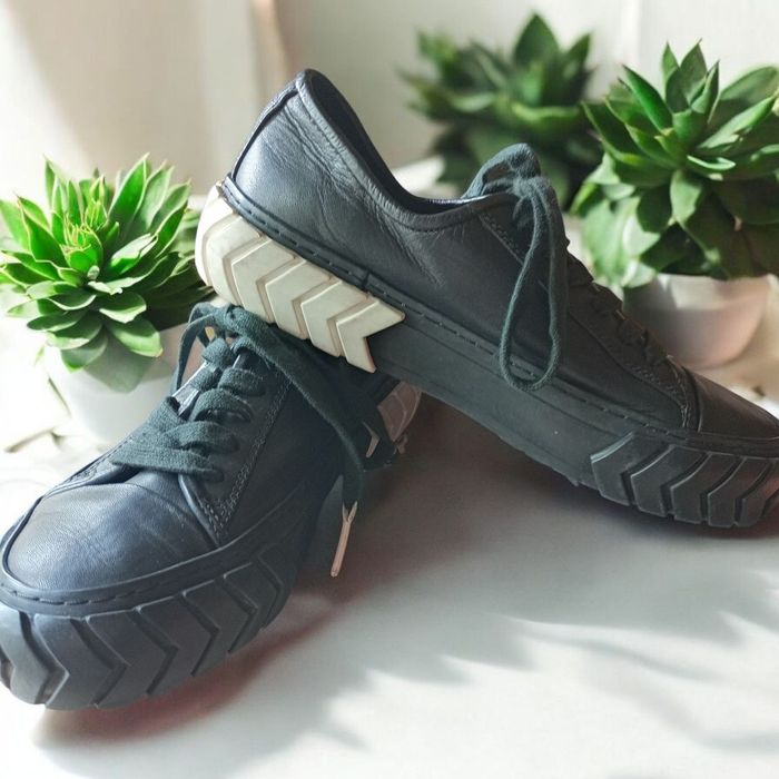 Дамски кожени маратонки