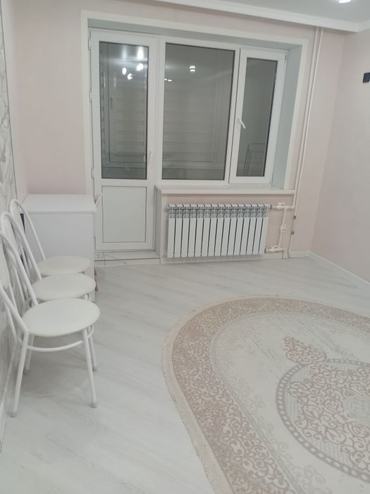Сдаётся квартира 6 мкр Кунаева