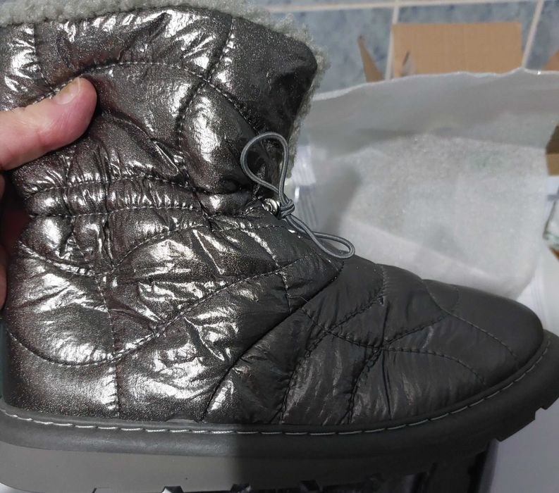 Cizme tip ugg nr.39 NOI in cutie