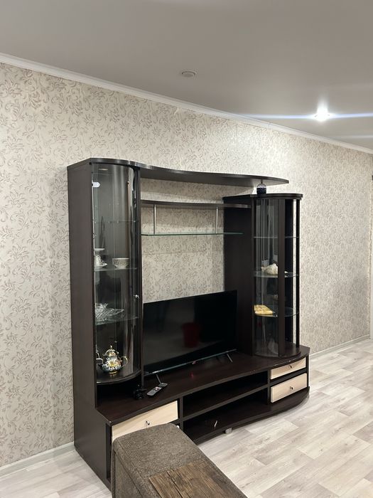 Напольная тумба сервант для телевизора и не только