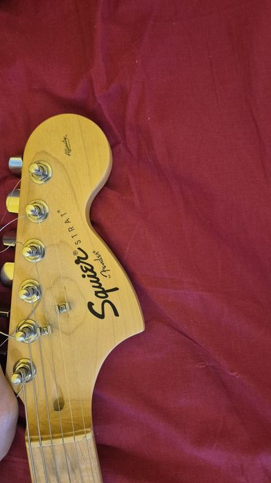squier affinity strat