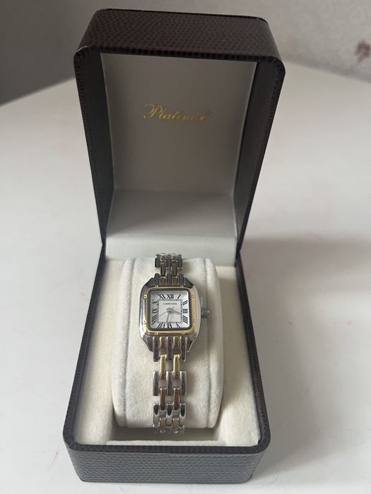 Женские часы cartier