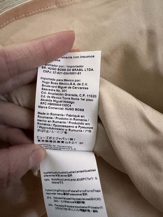 Fusta lana Hugo Boss, marime L, noua cu eticheta