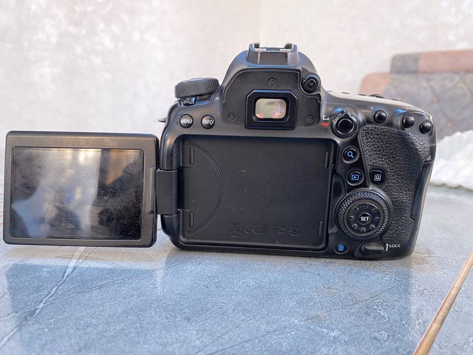 Canon 6d markii 24-105l 800kami bot
