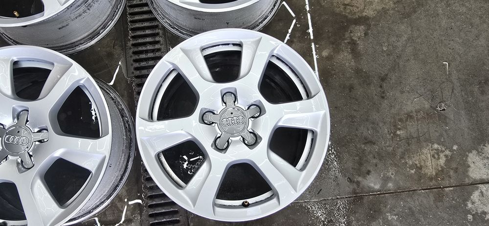 Audi original 5x112x16 et45 57.1