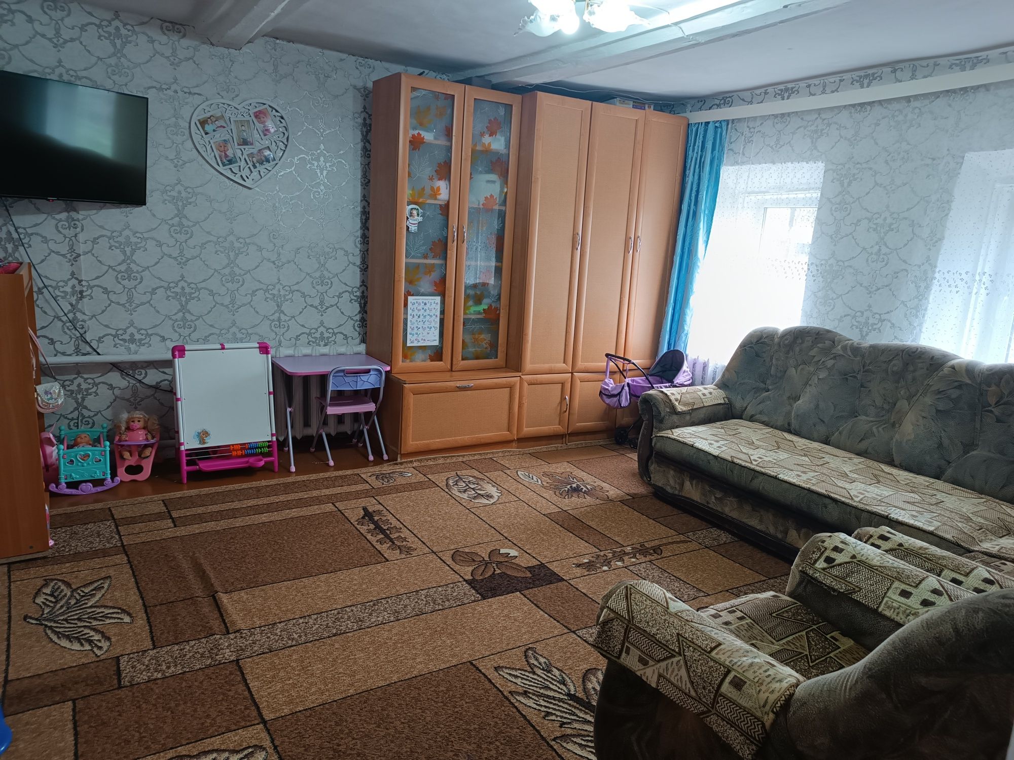 Продам дом в центре,5 минут от рынка.