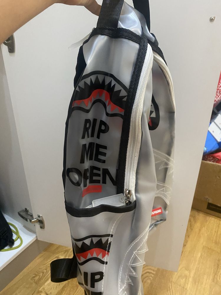 Продам рюкзак rip me open spraygroung