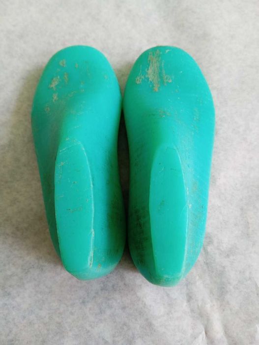 Пластмасови калъпи за детски, дамски и мъжки обувки