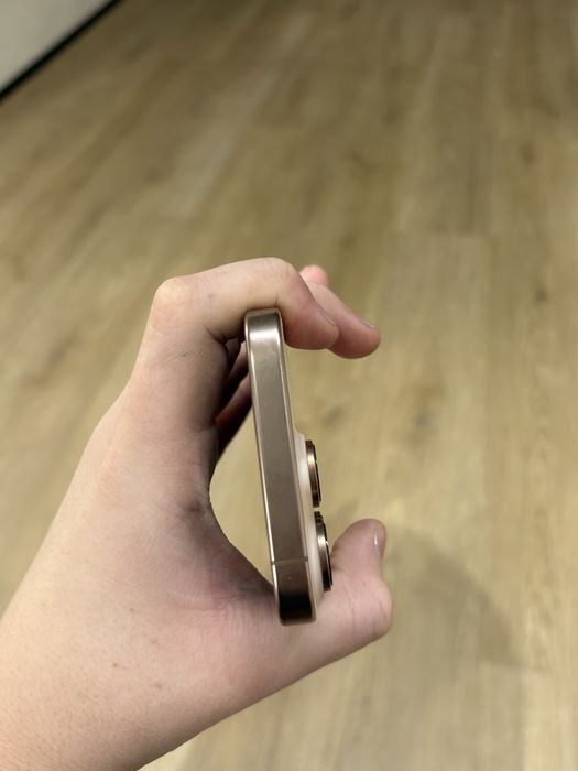 iPhone 16pro в идеальном состоянии