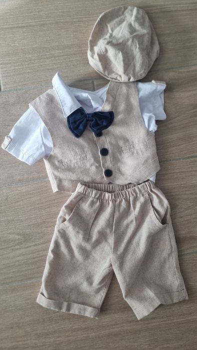 Costum bebe 3-6 luni