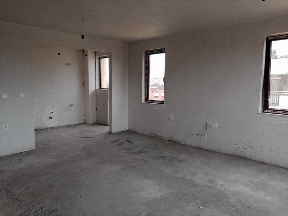 Продава се Тристаен апартамент в Пловдив, Остромила - 117 кв.м за 1197 €/кв.м - Снимка #6