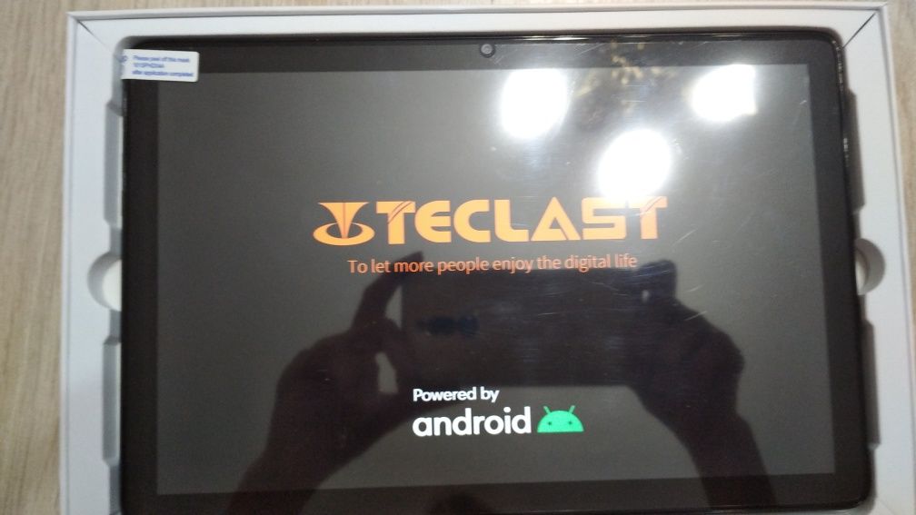 Продам новый планшет TECLAST t Pad