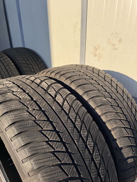 Anvelope Iarna Bridgestone Blizzak RunFlat LM001 225/45R18