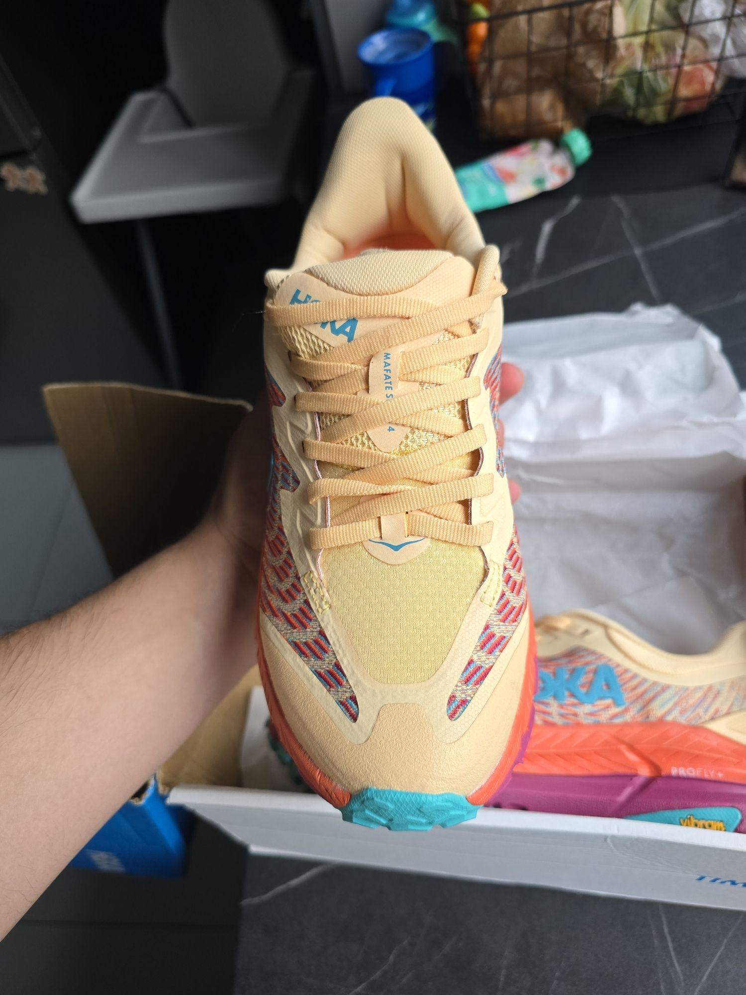 Hoka mafate speed 4  38 2/3