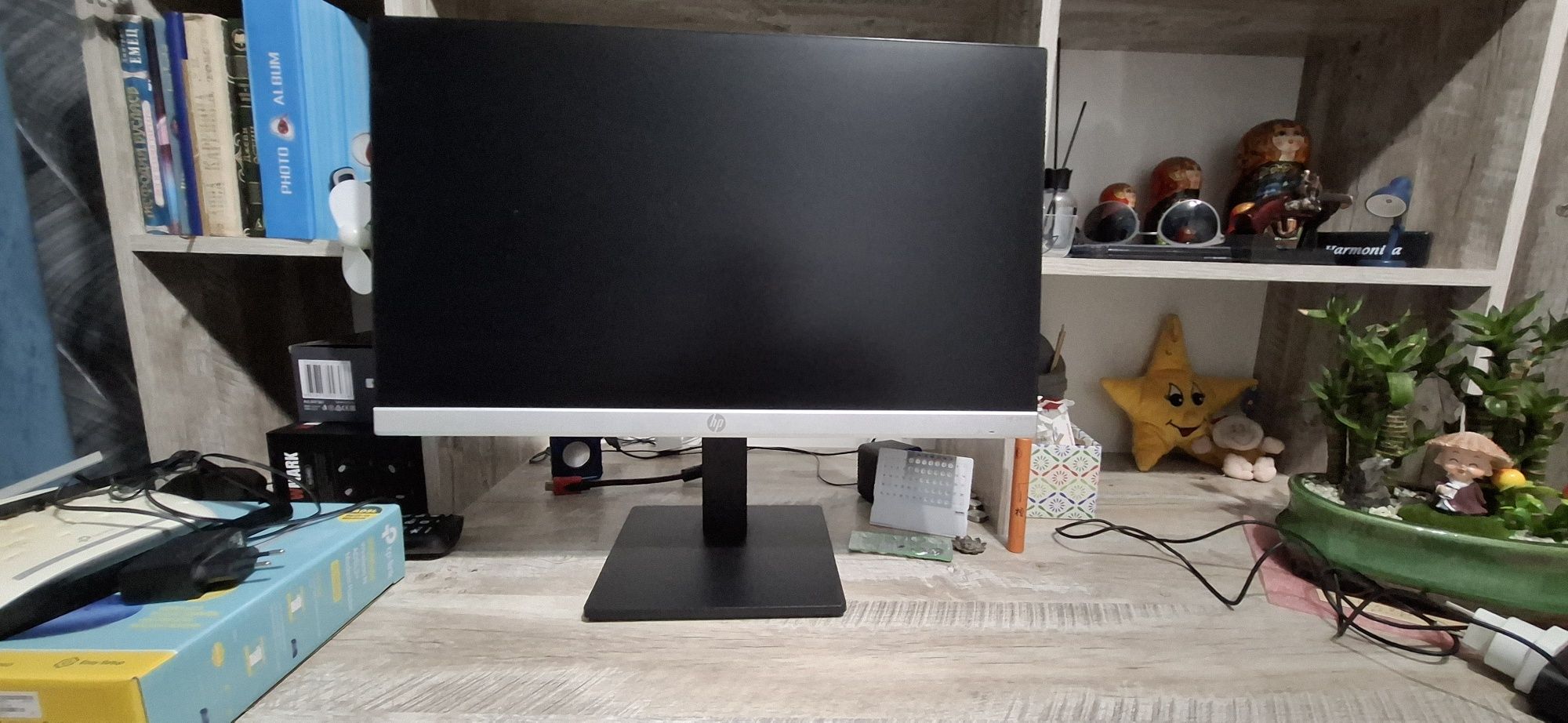 Монитор HP 24" диагональ