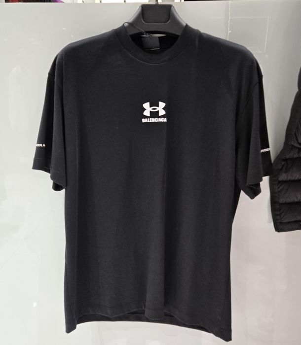 тениска Balenciaga