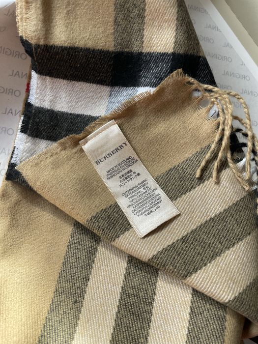 Кашмирен шал в кутия перфектен за подарък *Burb*erry**