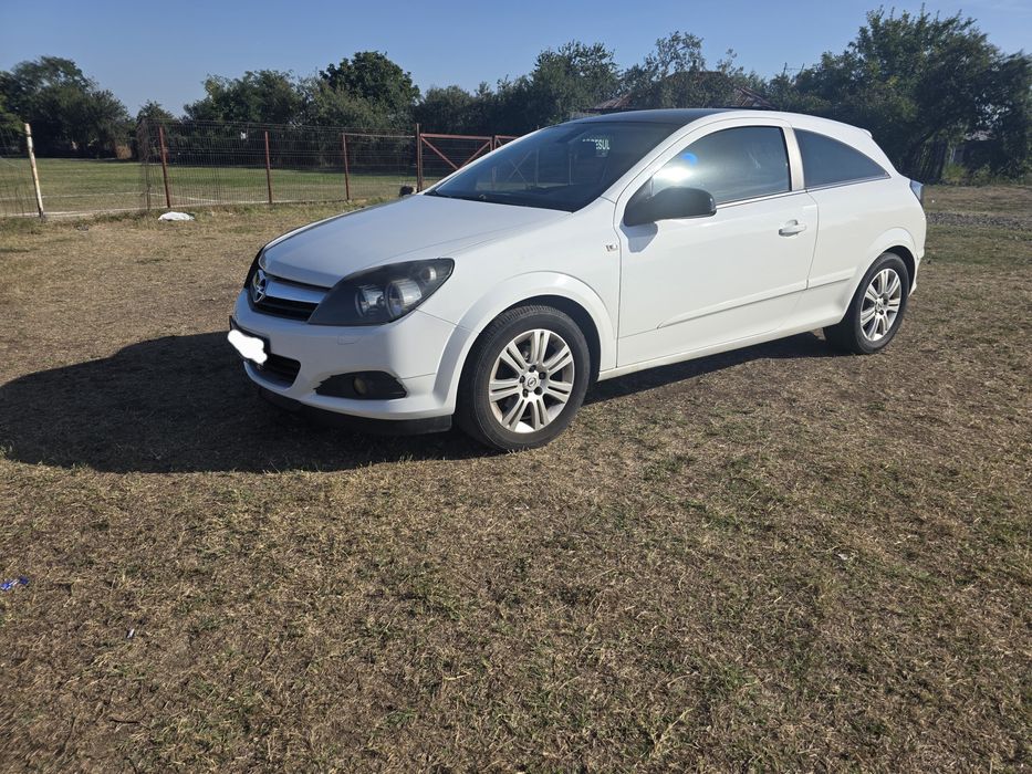 Vand opel astra h gtc 1.6 automat