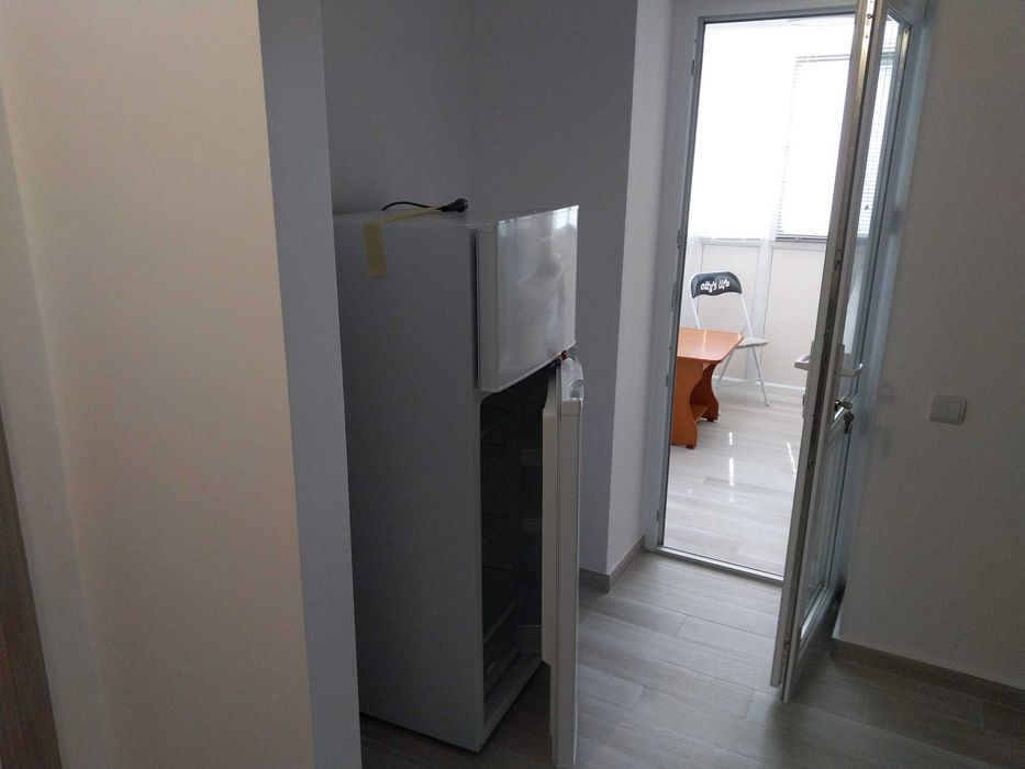 Închiriez garsonieră