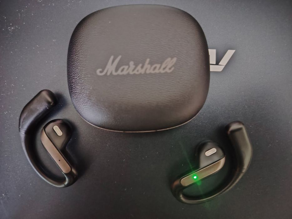Căști Marshall Bluetooth noi 2025