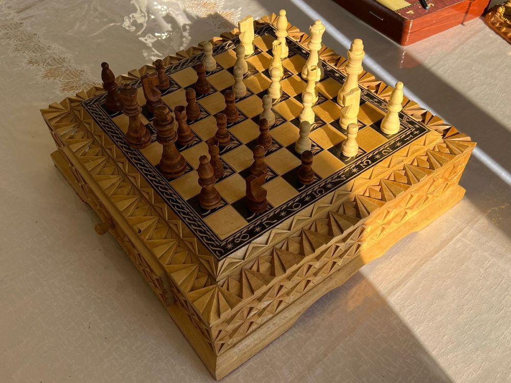 Шахматы, ручная работа