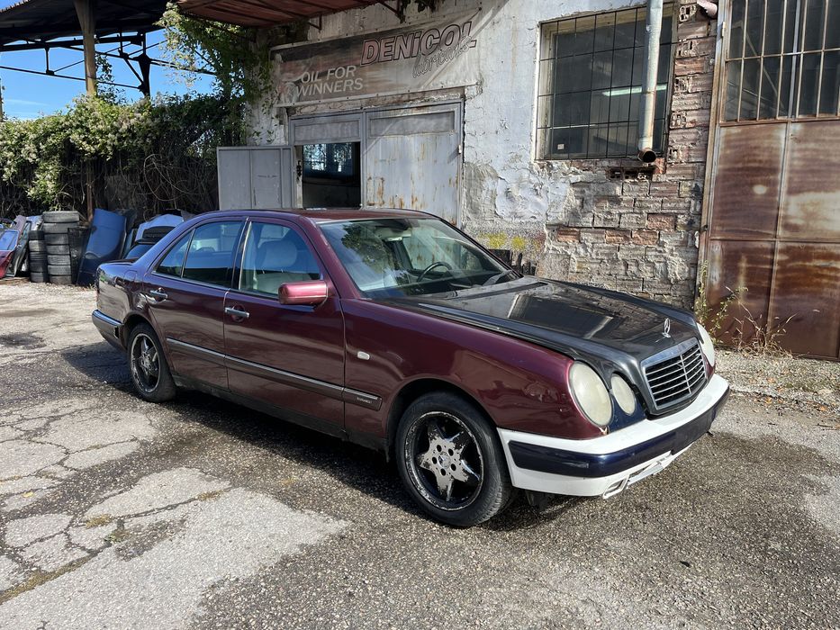 На части Mercedes E200 W210 (136 к.с. Автомат)