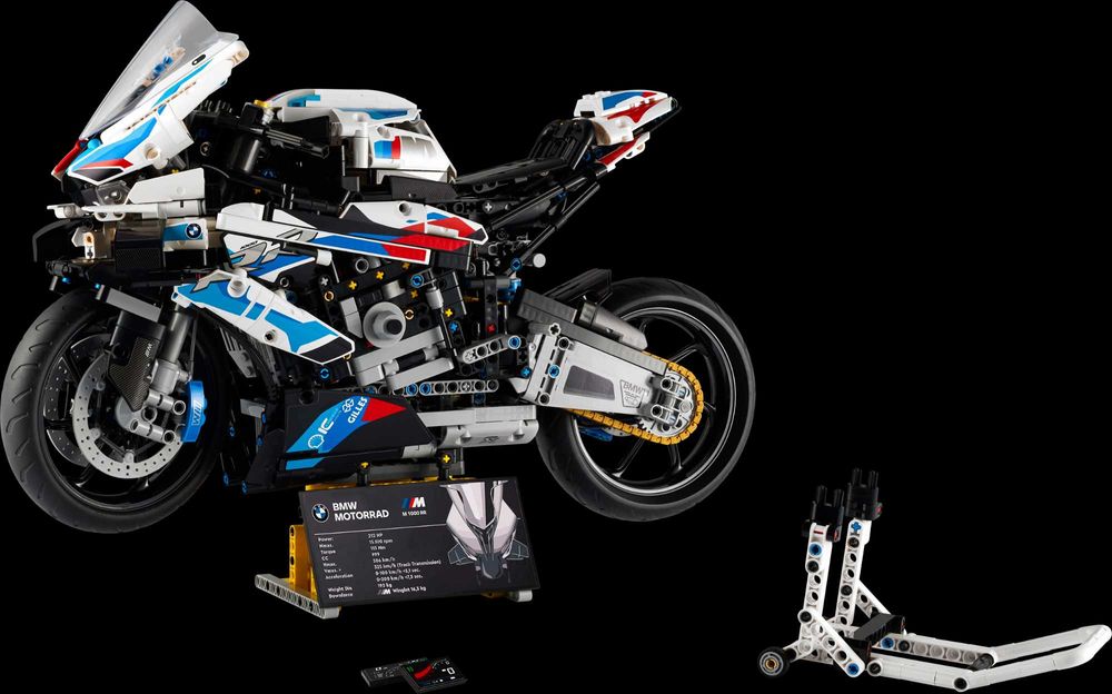 Lego BMW M1000RR (42130)